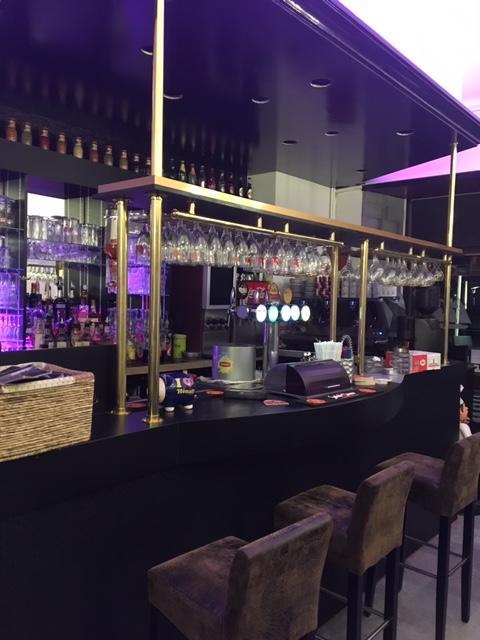 孔卡尔诺 Les Grands Voyageurs酒店 外观 照片